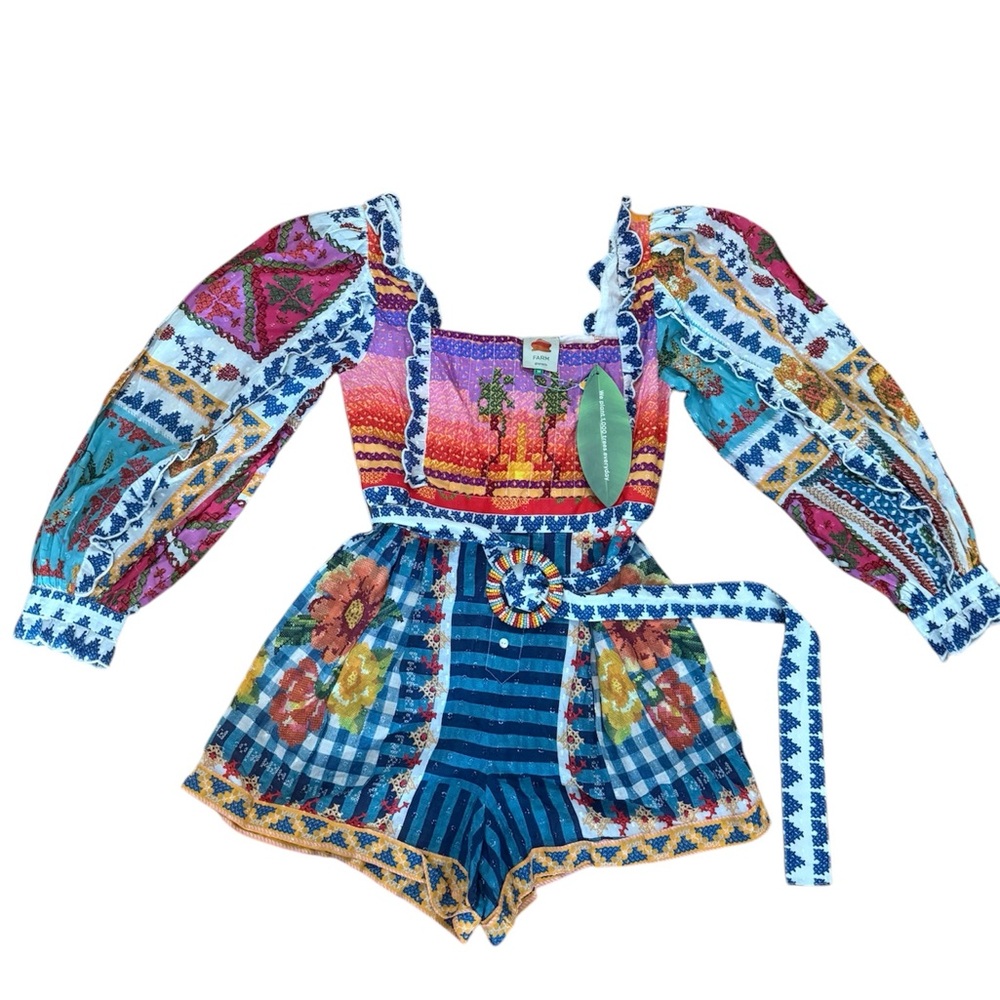 Farm Rio NWT Super cute!!! Lovvve this. Sz M reg $245 plus taxes